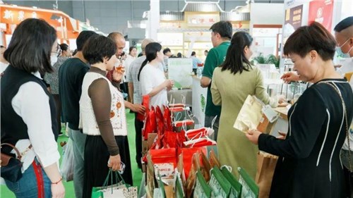 農(nóng)博現(xiàn)場丨連續(xù)24屆參展，這家茶企還能玩出什么花樣？